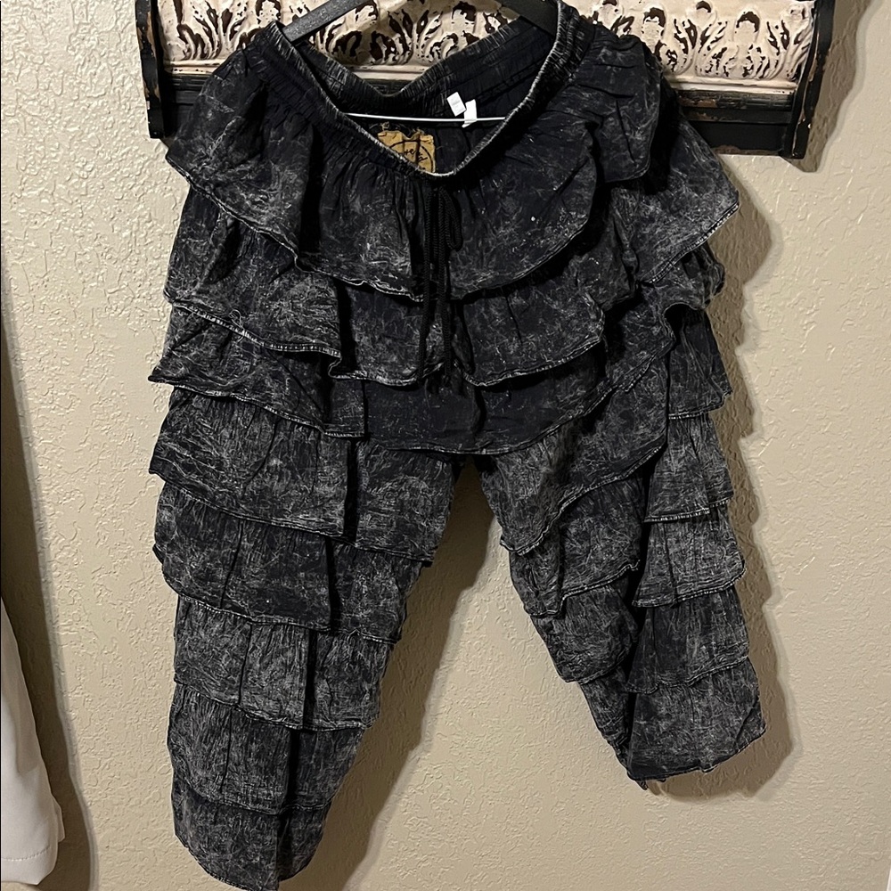 Black Ruffled Pants